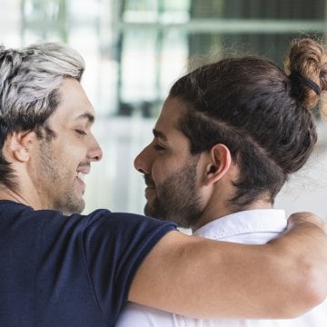 What to Know When Dating Someone That’s Come Out as Non-Binary