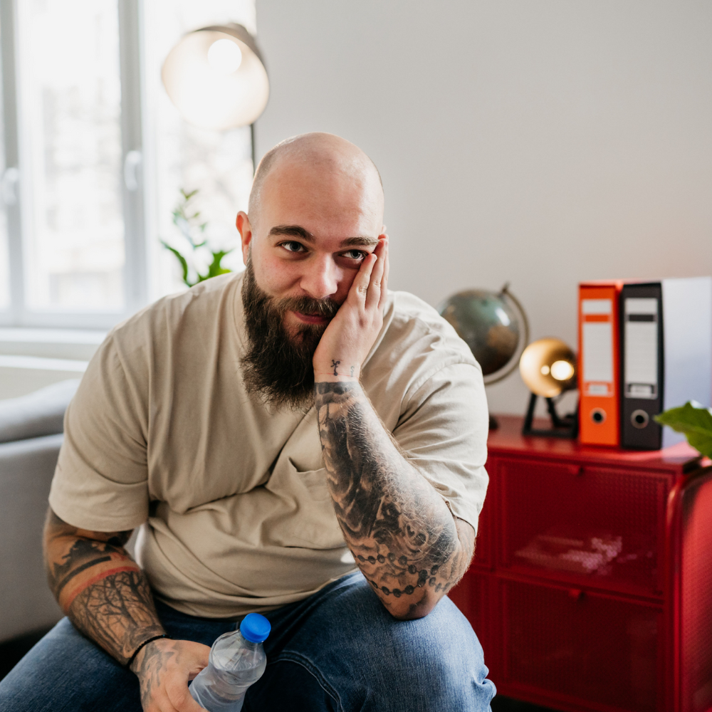 Understanding Confrontational Therapy, and Why It Might Be More Helpful for Men