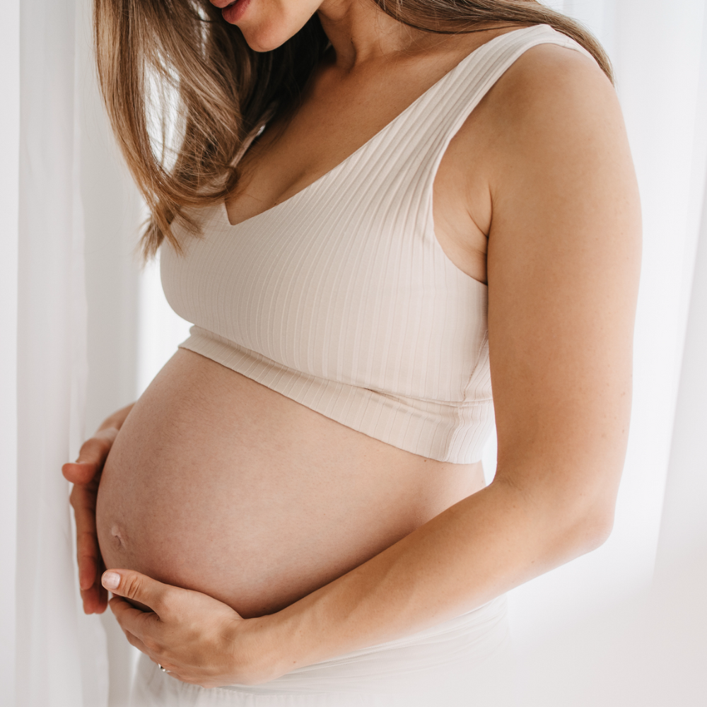 Here\'s What It\'s Like to Sleep With Someone Who\'s Already Pregnant